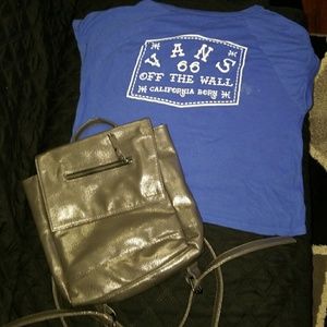 Vans women crop tee/Vans metallic mini backpack